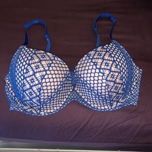Victoria’s Secret Very Sexy bra